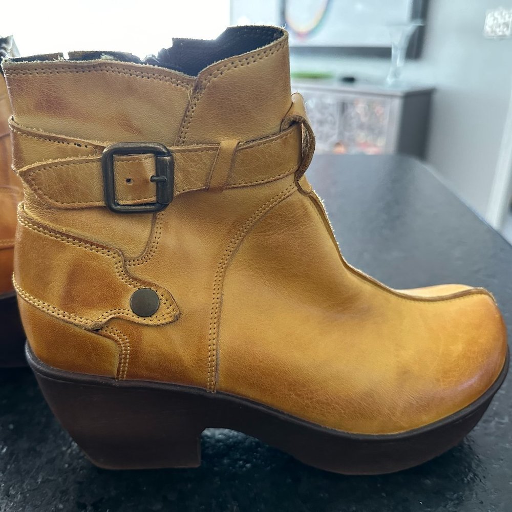 Jafa Short Boot in yellow